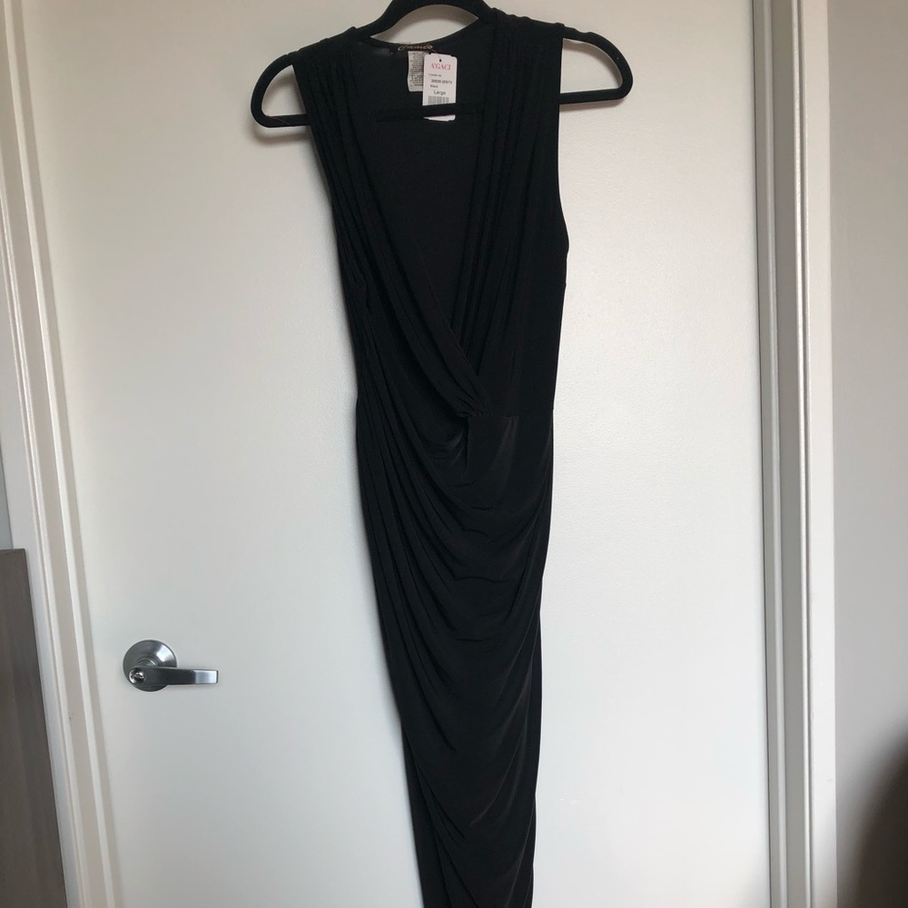 🆕 Black Maxi Wrap Dress